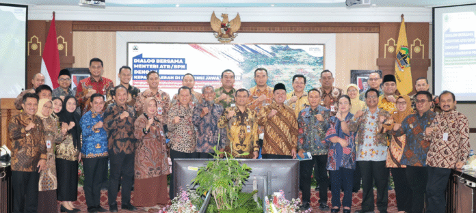 Dialog Bersama Kepala Daerah Se-Jawa Tengah, Menteri Nusron Paparkan Peran Pemda dalam Mendukung Paradigma Administrasi Pertanahan Modern