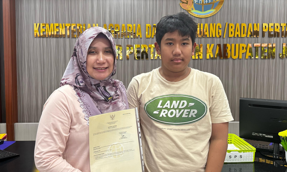 Lebaran Tak Lagi Jadi Halangan, Layanan Pertanahan Tetap Jalan! Masyarakat: “Alhamdulillah, Pelayanannya Mantap!”