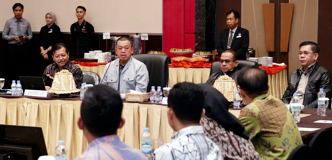 Menteri Nusron Instruksikan Kanwil BPN Sulsel Percepat Sertipikasi Tanah untuk Warga Miskin Ekstrem Melalui Kolaborasi dengan Pemda