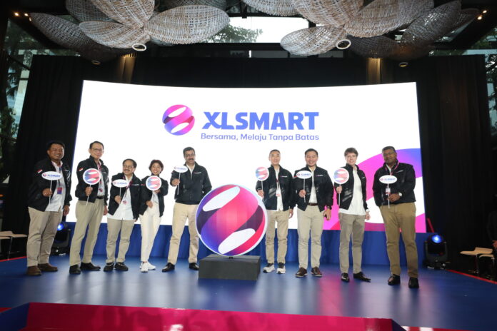 XLSMART Resmi Berdiri Kekuatan Baru Masa Depan Digital Indonesia XLSMART Resmi Berdiri Kekuatan Baru Masa Depan Digital Indonesia