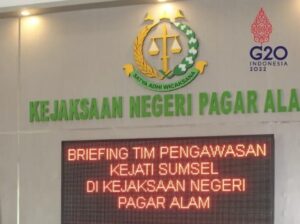 Dalam Mobil Tahanan dan Tangan Diborgol, 3 Tahanan di Pagar Alam Bisa Kabur