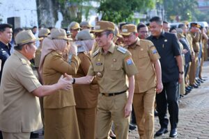 Apel Perdana Usai Lebaran, Ratu Dewa Minta ASN Kembali Layani Masyarakat