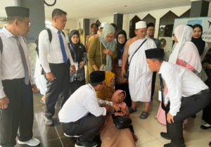 Pondok Gede Rasa Makkah”: Ketika Tangis, Pelukan, dan Kursi Roda Menyatu dalam Simulasi Layanan Haji