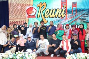 Pesan Herman Deru ke Ketua Baru IKA Smanta: Tingkatkan Keakraban Tanpa Pandang Status dan Kasta