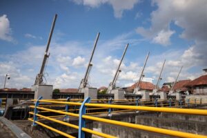 Cari Solusi Atasi Banjir, Gubernur Sumsel Tinjau Stasiun Pengendali Banjir Sungai Bendung