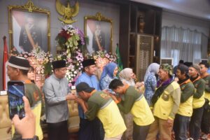 Ribuan Warga Datangi Griya Agung Hadiri Open House Gubernur dan Wagub Sumsel
