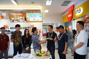 Indosat Sumatera Kolaborasi dengan Tomoro Coffee