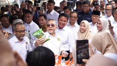 Herman Deru Dampingi Menko Pangan Zulkifli Hasan Luncurkan Koperasi Merah Putih di Palembang