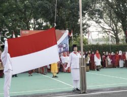 BPN Sumsel Gelar Upacara HUT ke-80 RI, Pegawai Kenakan Pakaian Adat