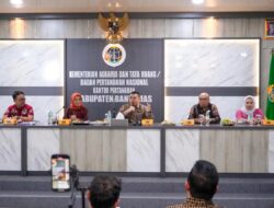 Tinjau Kantah Banyumas, Wamen Ossy Dermawan Tekankan Pentingnya Peningkatan Kualitas Layanan