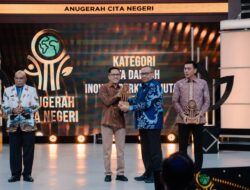 Ratu Dewa Raih Penghargaan Cita Daerah Inovasi Berkelanjutan dari Kompas TV