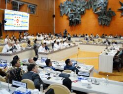 Raker Bersama Pansus DPR RI, Menteri Nusron Wahid Targetkan Satu Peta Rampung Lebih Cepat