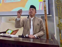 Kajian Tarawih di Masjid UI, Menteri Nusron Wahid Bicara Sanad Keilmuan dan Etika Kepemimpinan