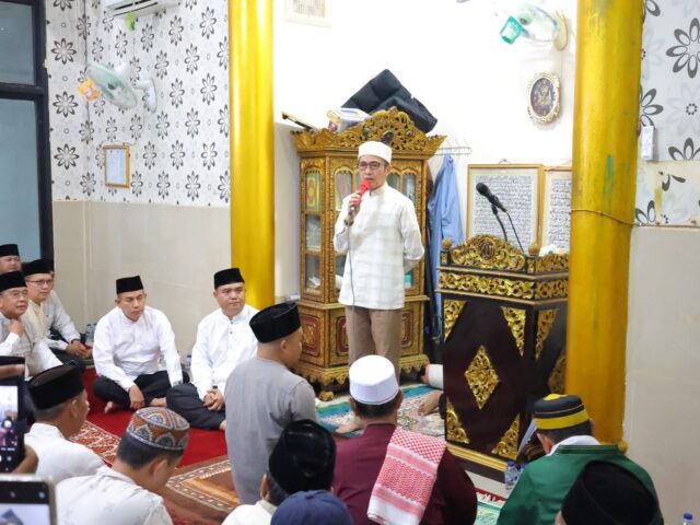 Safari Ramadan Wali Kota Palembang: Edukasi Kemakmuran Masjid dan Kebersihan Kota