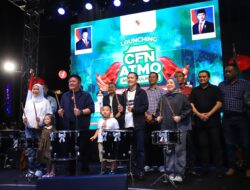 Herman Deru dan Ratu Dewa Launching Car Free Night Atmo