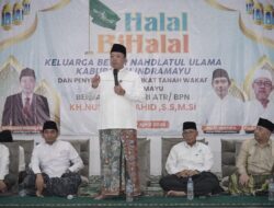 Serahkan Sertipikat Tanah Wakaf PCNU Indramayu, Nusron Wahid Minta NU Berikan Kebermanfaatan bagi Masyarakat