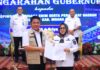 Herman Deru Serahkan Surat Plt Bupati Muara Enim kepada Wabup Sumarni